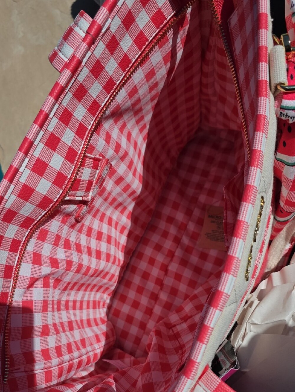 Betsey Johnson Beige & Pink Watermelon Laptop Bag 🍉 - Picture 7 of 9